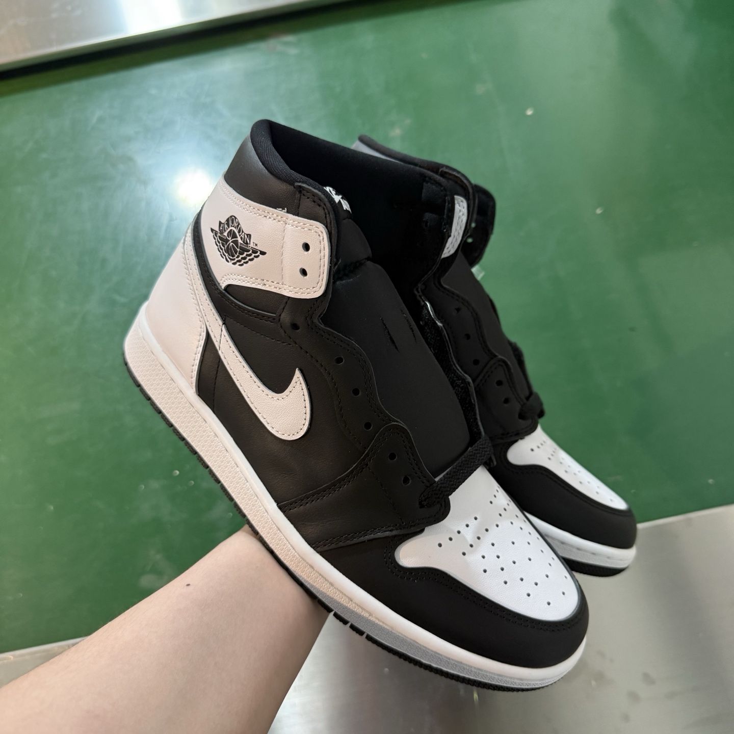 Air Jordan AJ1 Retro 高帮 白黑 TS闪电 全新工厂出货 DZ5485-010 全新