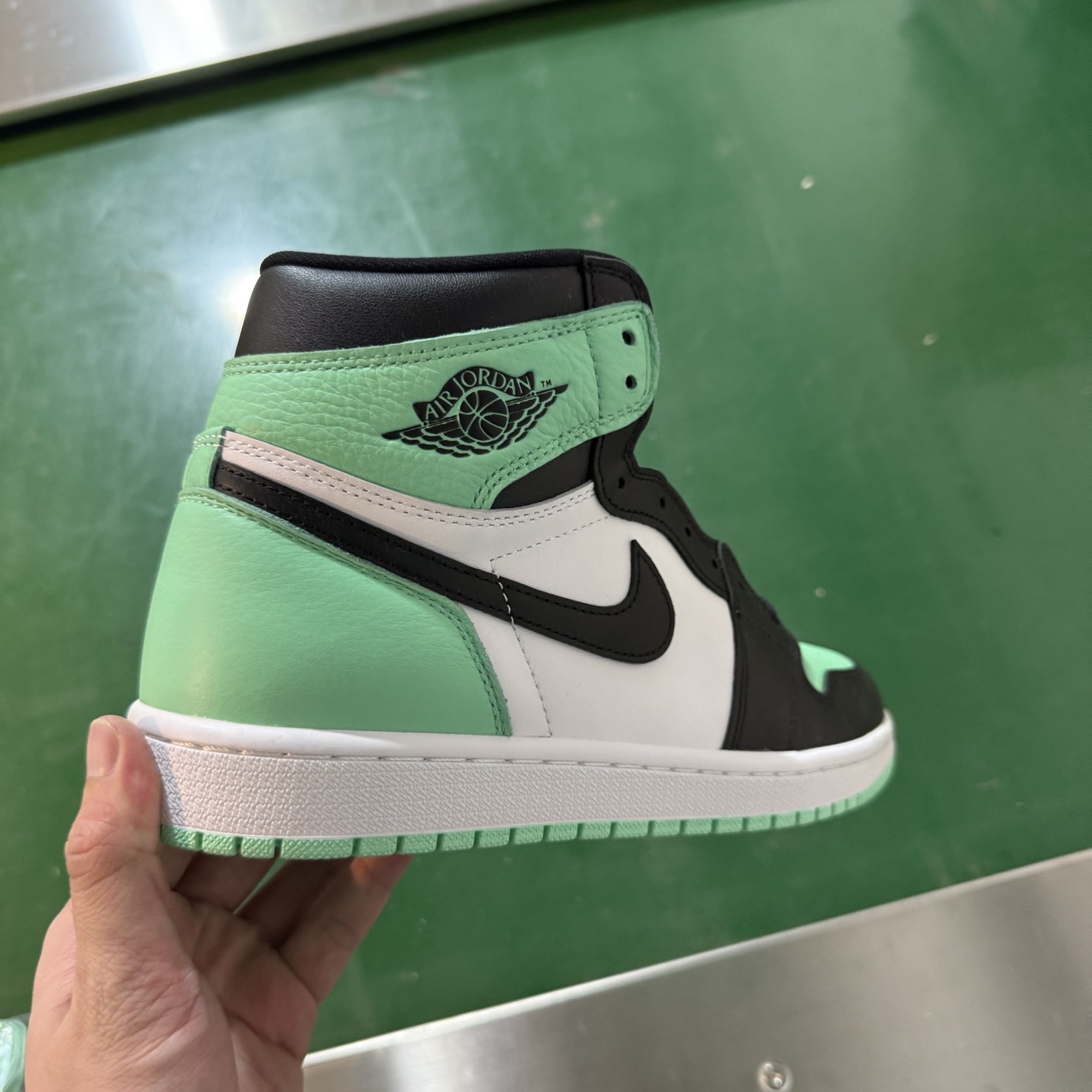 Air Jordan AJ1 Retro 高帮 蒂芙尼绿 全新工厂出货 DZ5485-130 全新升级网