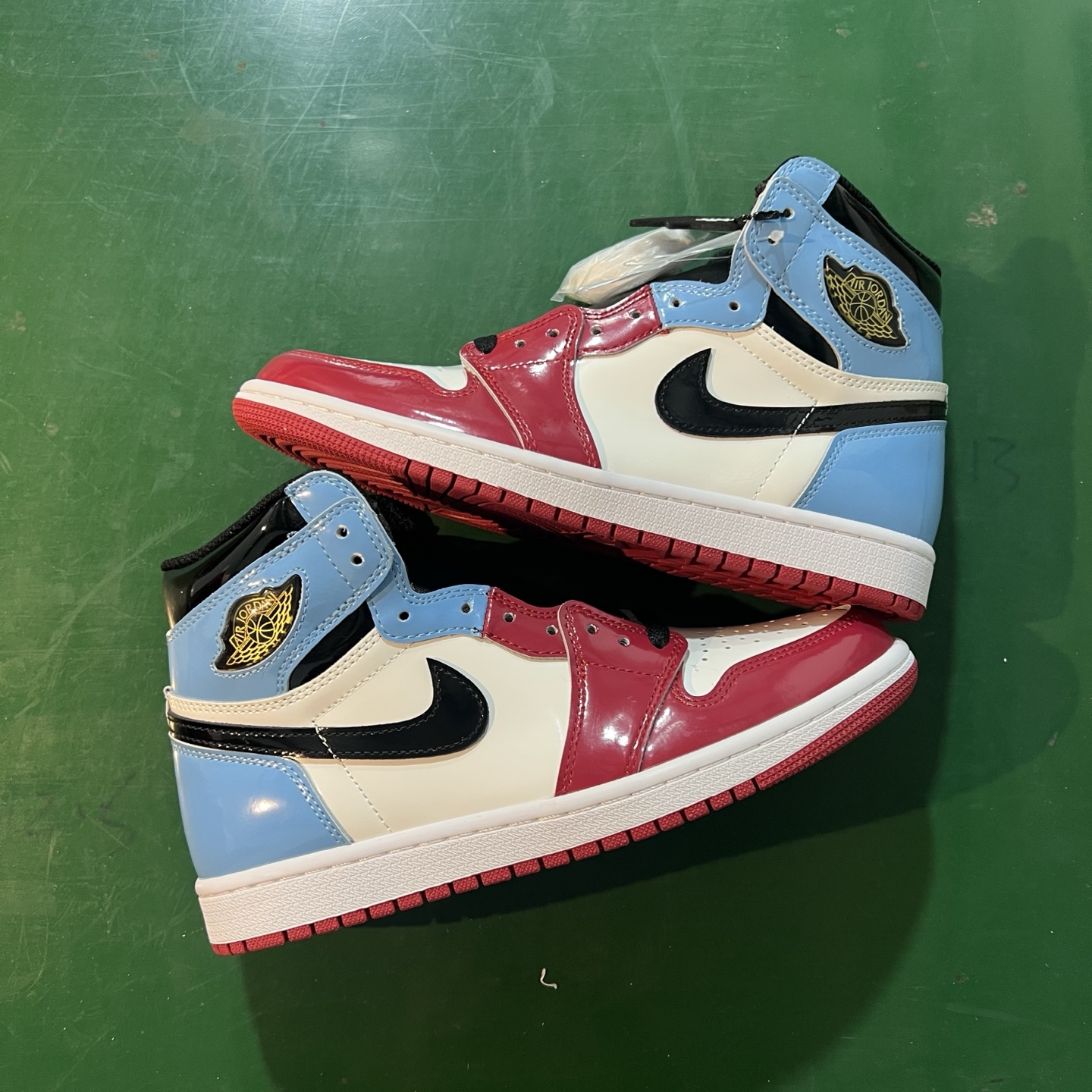 Air Jordan AJ1 Retro 高帮 警灯 全新工厂出货 CK5666-100 全新升级网板中