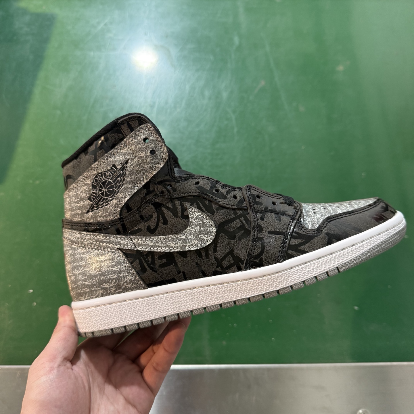Air Jordan AJ1 Retro 高帮 黑灰禁穿 全新工厂出货 -036 全新升级网板中底 原楦