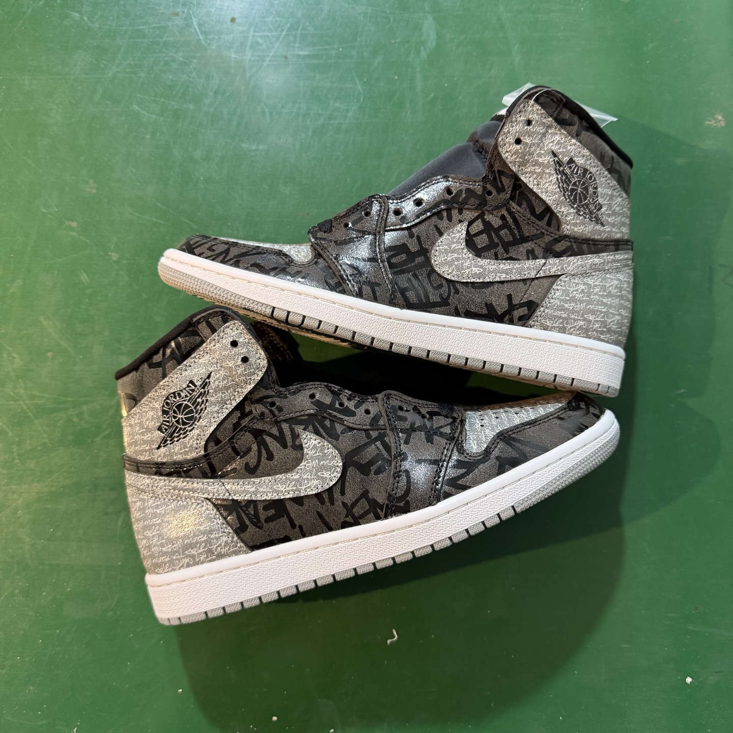 Air Jordan AJ1 Retro 高帮 黑灰禁穿 全新工厂出货 -036 全新升级网板中底 原楦