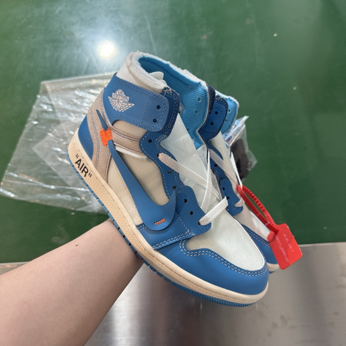Air Jordan AJ1 Retro 高帮 OFF-WHITE 蓝色联名 全新工厂出货 AQ0818