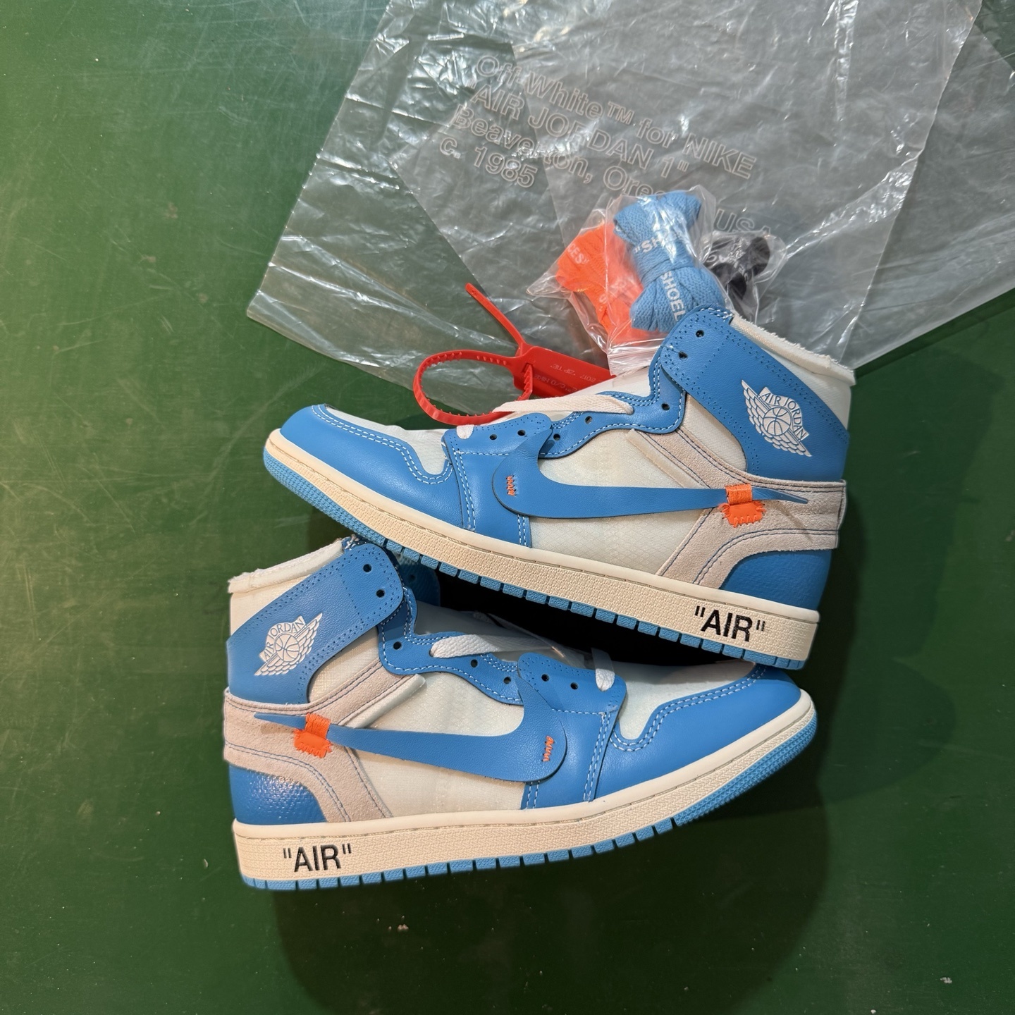 Air Jordan AJ1 Retro 高帮 OFF-WHITE 蓝色联名 全新工厂出货 AQ0818
