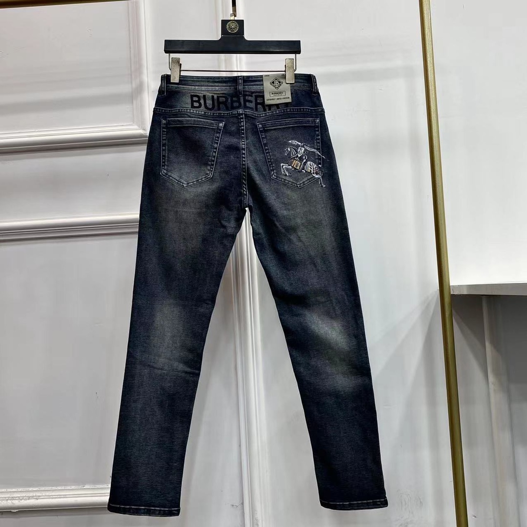 BBR Baballi’s Retro Style Jeans Leading Fashion Trend with Custom Fabrics - 图片 5
