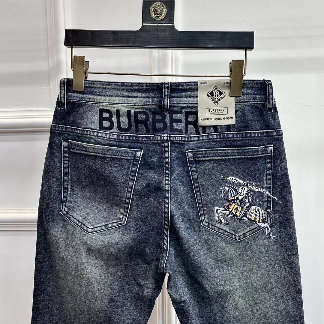 BBR Baballi’s Retro Style Jeans Leading Fashion Trend with Custom Fabrics - 图片 4