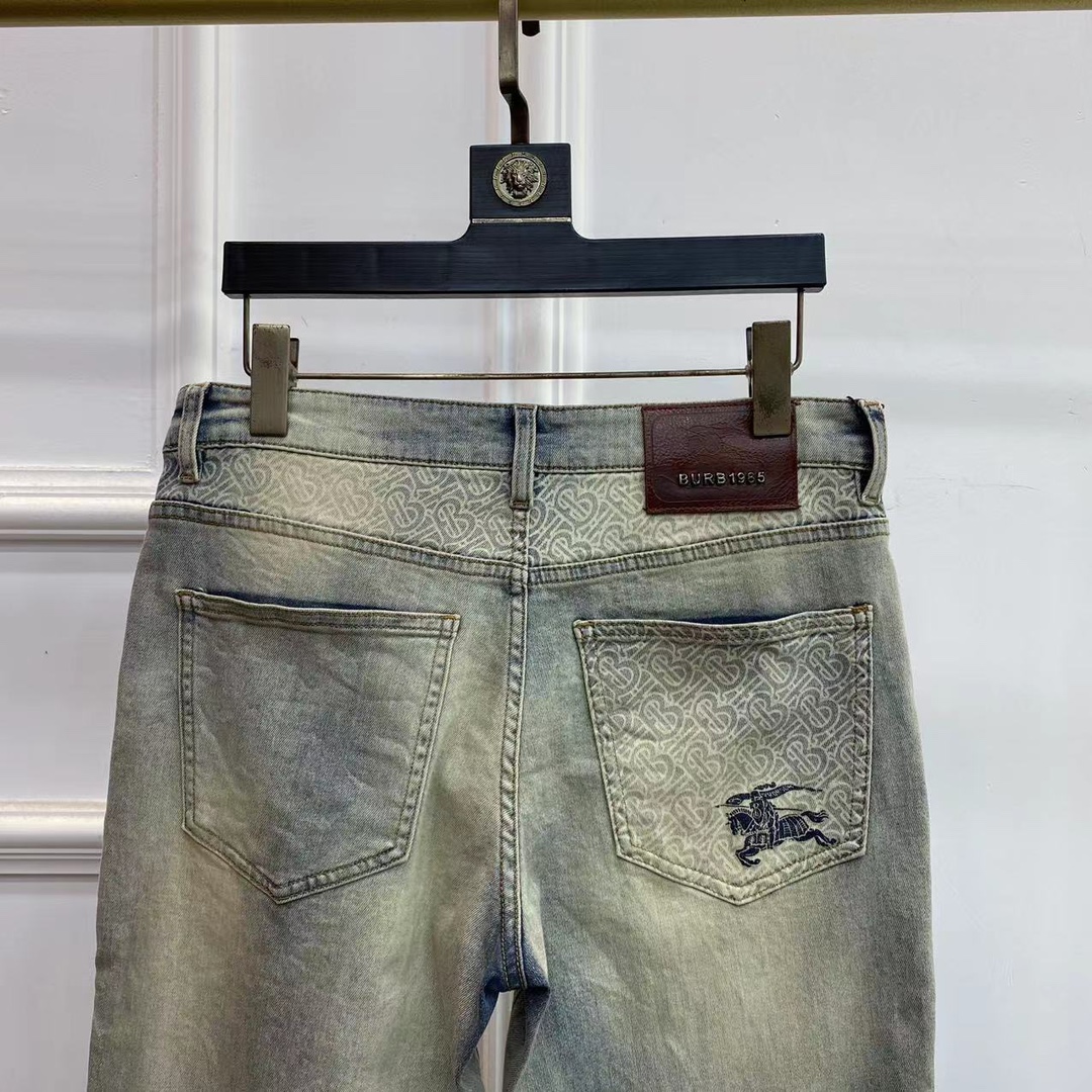 Review of BBR Baballi’s Retro Jeans Collection: Leading Trend in Fashion. - 图片 5