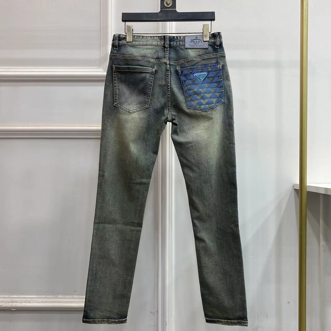 PRADA Pradas 2024s: Original Water-Purification Fabric Jeans with Unique Details - 图片 2