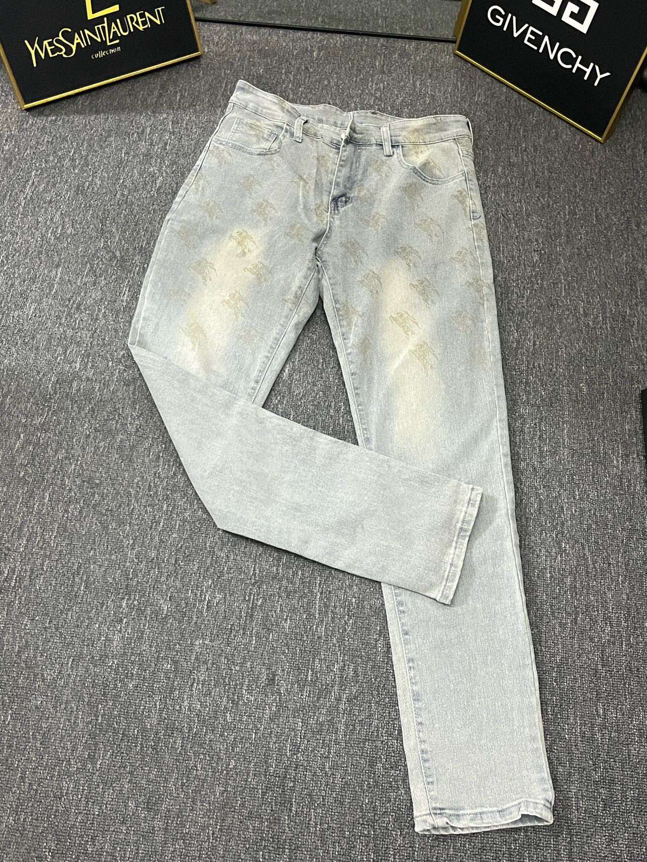 Barbara Heavy Cowboy Squirm Jeans: Donkey’s Khmer Water Wash, Atmosphere Design. - 图片 5