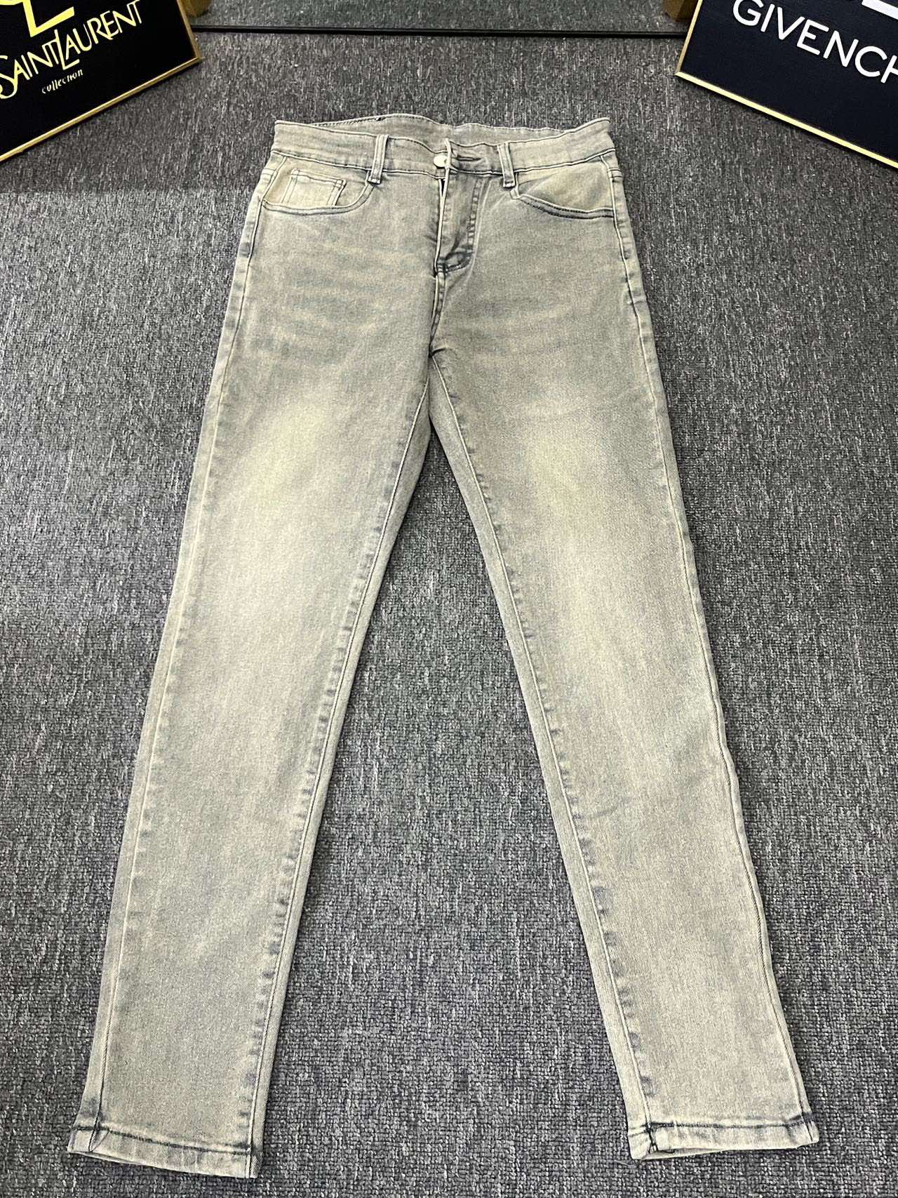 Barbara Heavy Cowboy’s Distinctive Squirm Jeans with Khmer Water Wash. - 图片 7