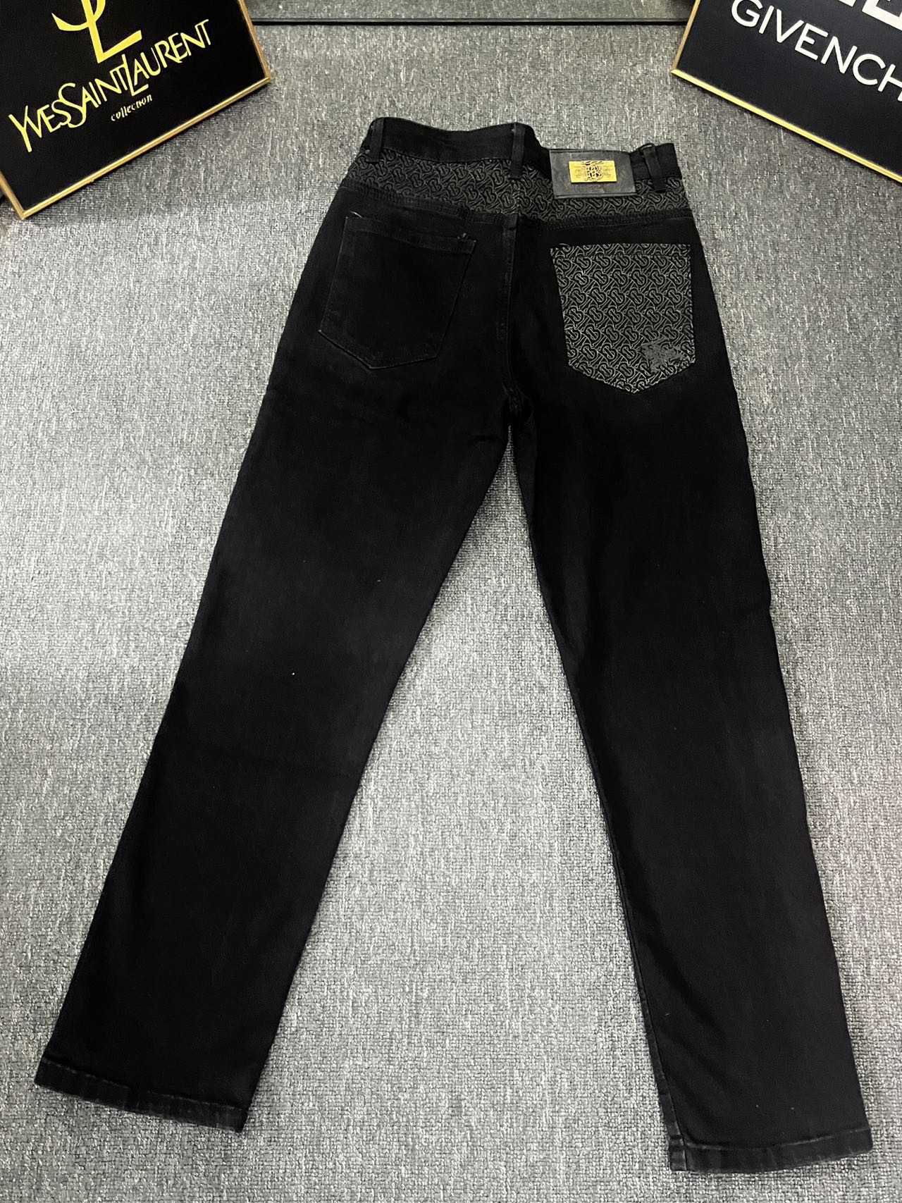 Barbara Heavy Cowboy’s Super-Sweet Khmer Water Washed Squirm Jeans – Review - 图片 6