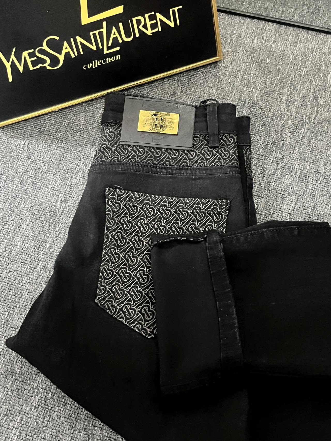 Barbara Heavy Cowboy’s Super-Sweet Khmer Water Washed Squirm Jeans – Review - 图片 2