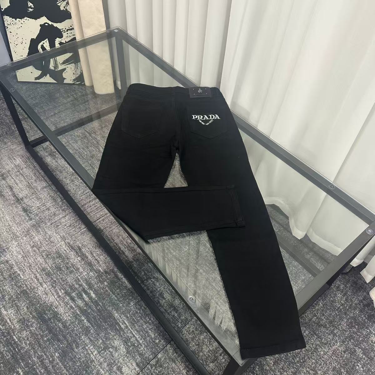 Luxurious PRADA 2024s Jeans: Original Water-Purification Fabric, Durable, Unique Design - 图片 2