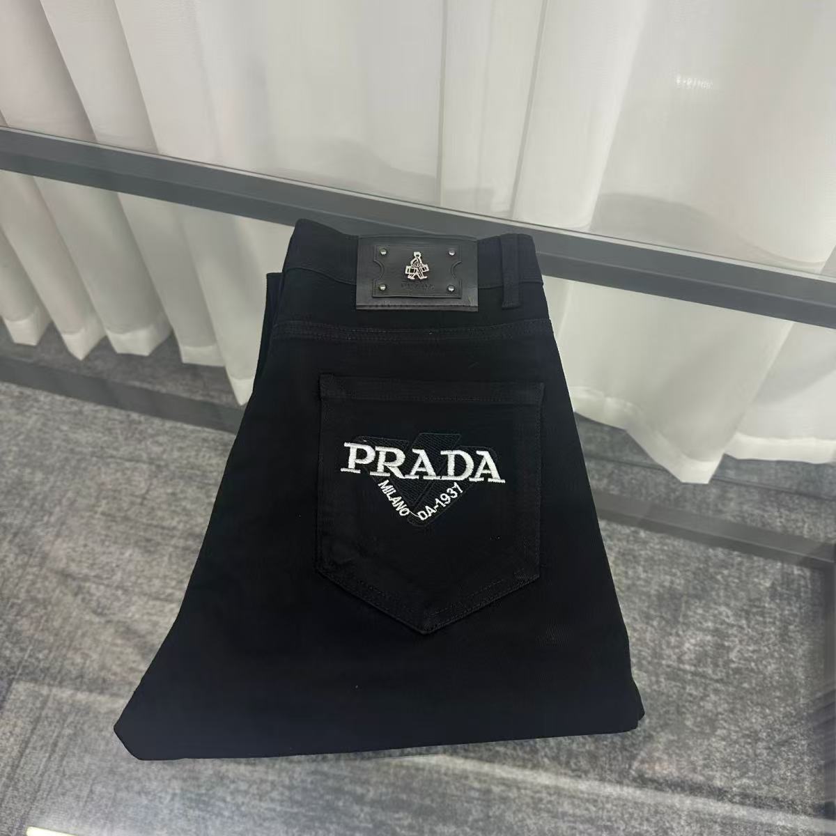 Luxurious PRADA 2024s Jeans: Original Water-Purification Fabric, Durable, Unique Design - 图片 1
