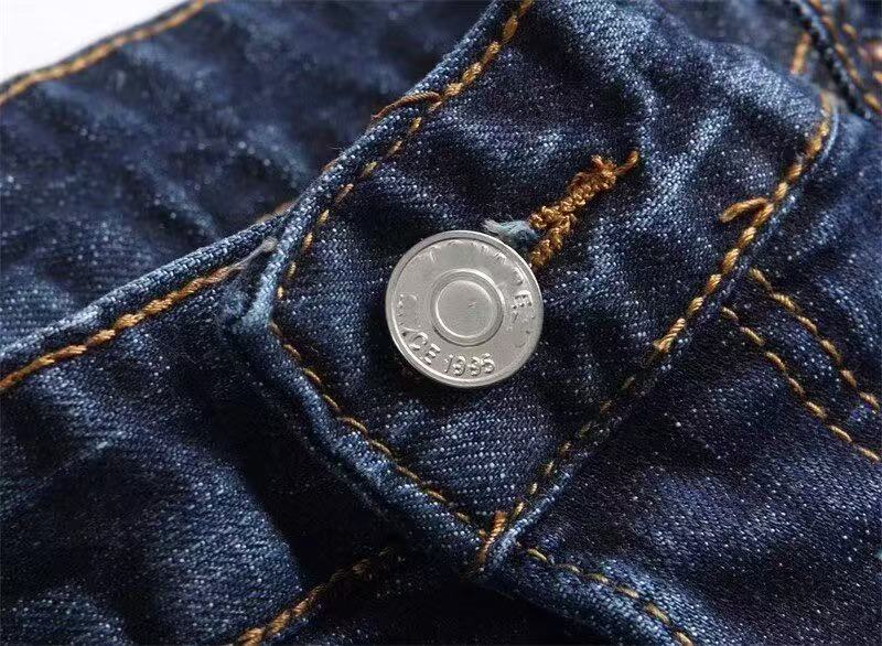 Expensive D2 Man’s Pants with Unique Design and Soft Fabric for Stylish Look - 图片 9