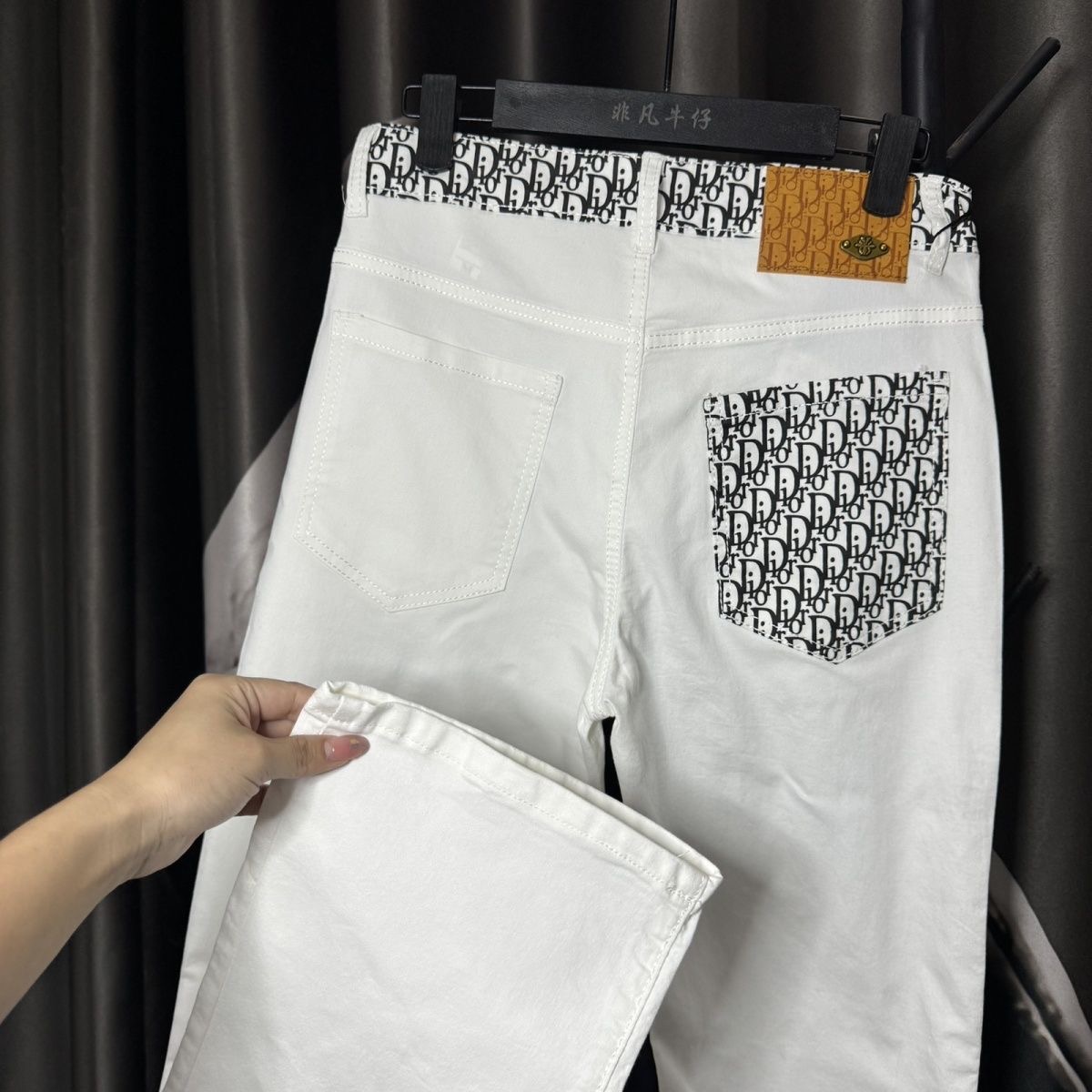 Dior  牛仔裤服装,dior 3