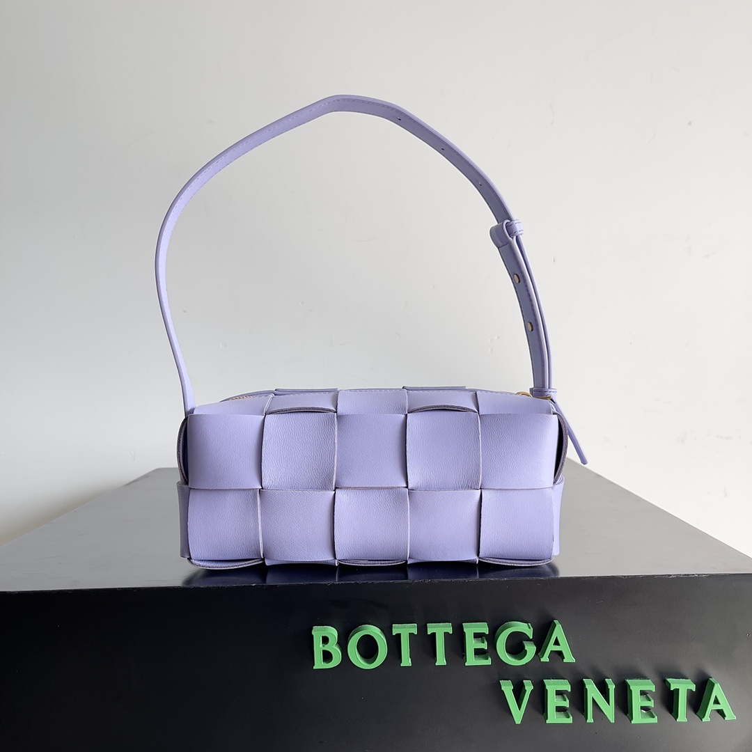 Bottega Veneta BV Cassette AAA
 Crossbody & Shoulder Bags Weave Sheepskin Fall/Winter Collection Underarm