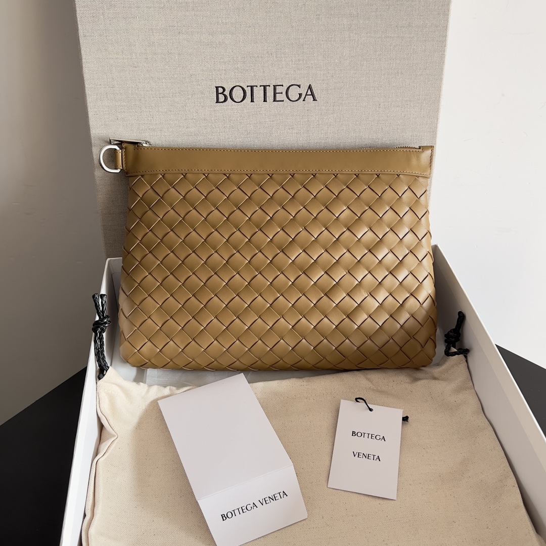Bottega Veneta Mustard Green Clutch