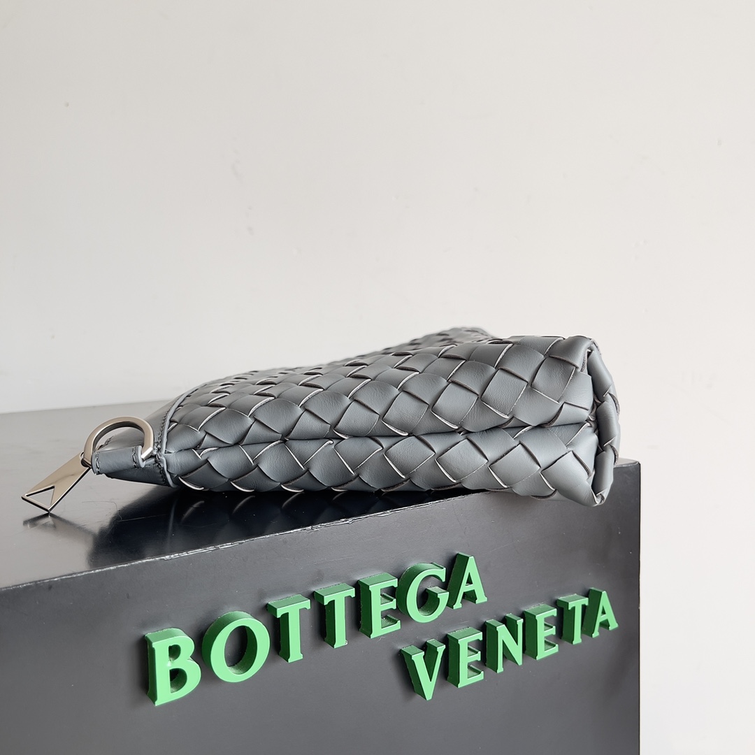 Bottega Veneta Men's Woven Leather Clutch Bag, Gray, 33 x 22 x 7 cm 5 i1704121414 8445 0