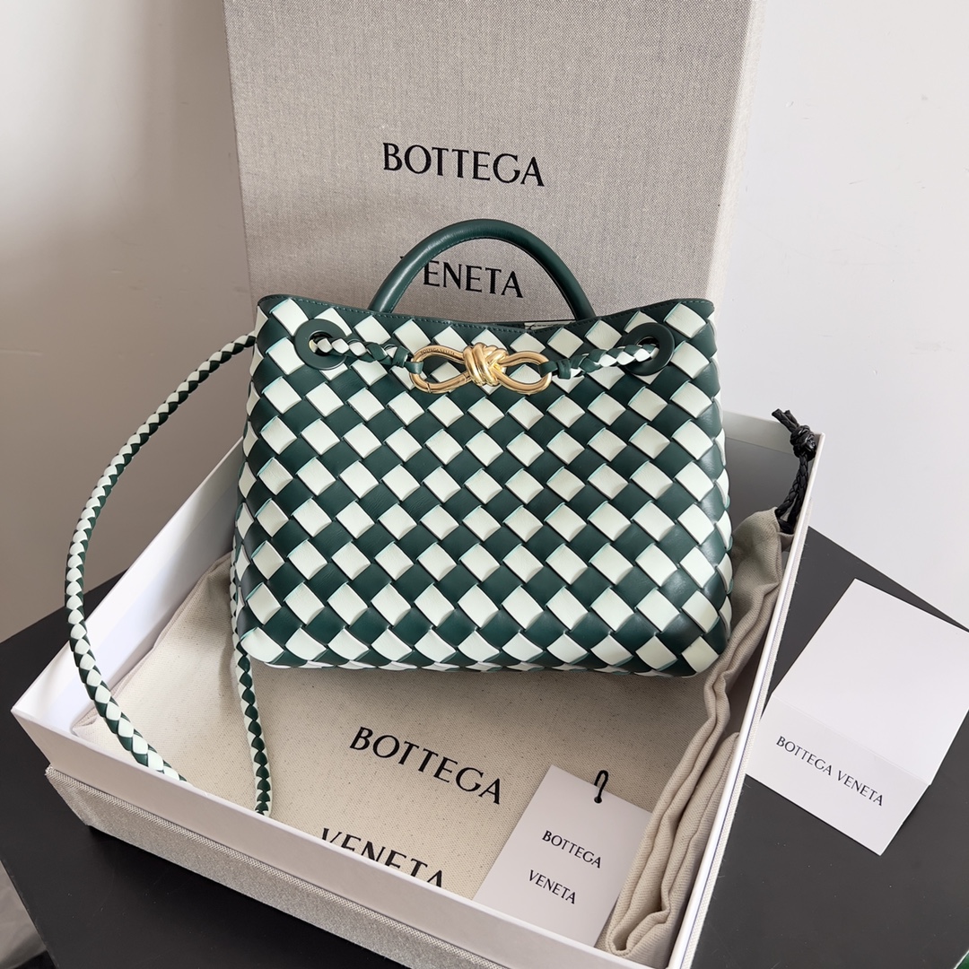 Bottega Veneta Ice blue/emerald (Bv Year of the Dragon limited edition)
