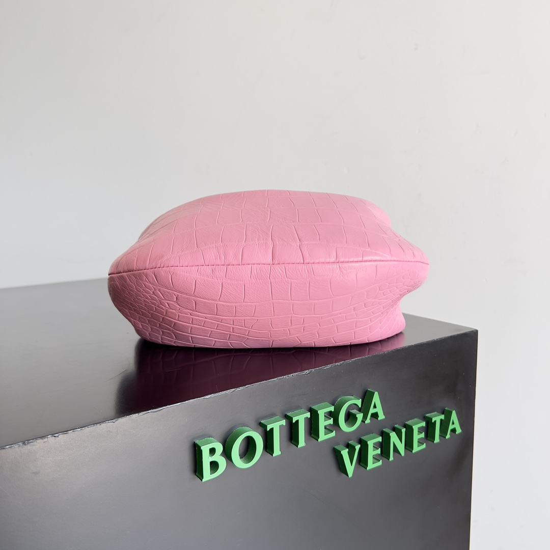 BOTTEGAVENETA葆蝶家女士JODIE手袋迷你包包ins博主人手一只的时尚小包打结元素让整只包适