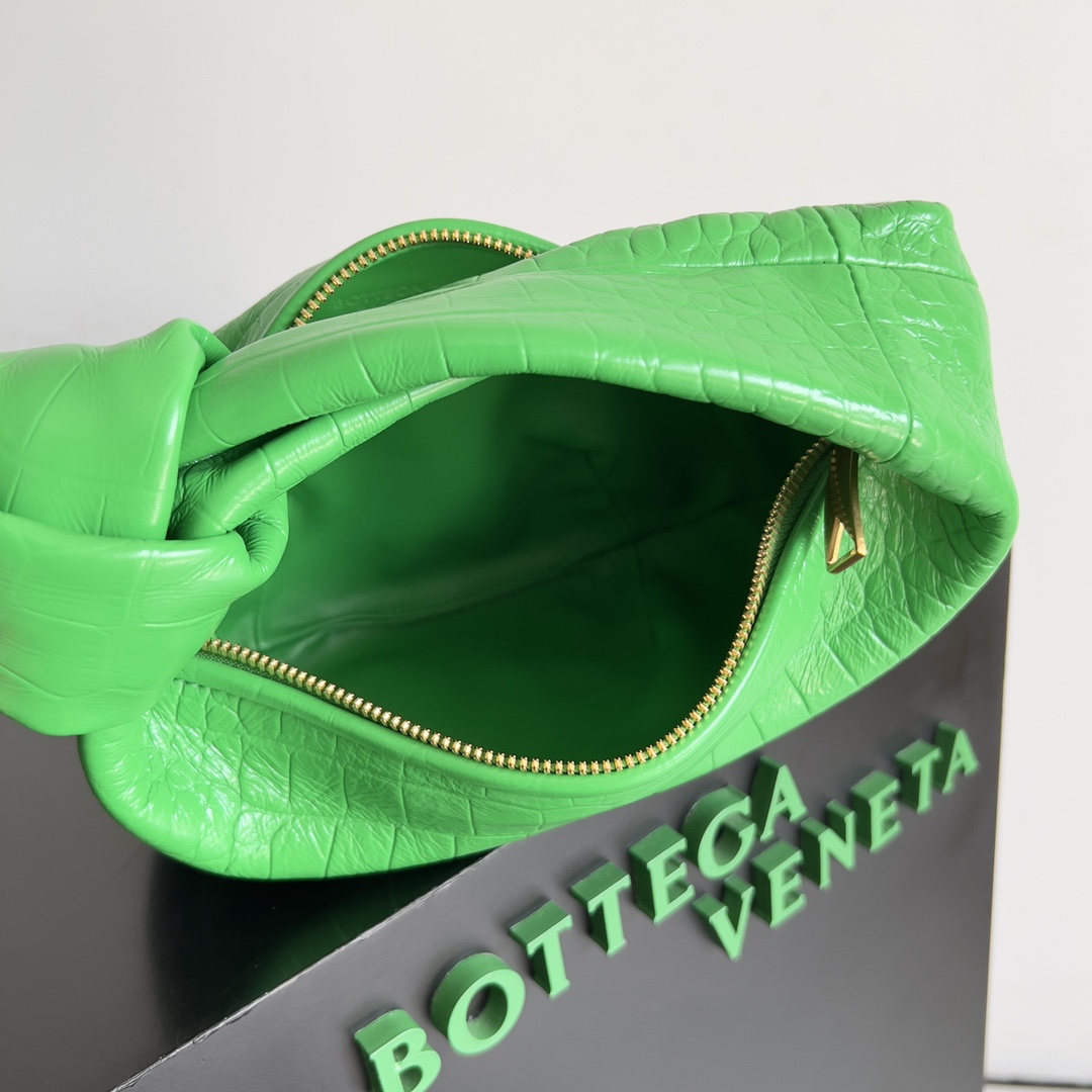 BOTTEGAVENETA葆蝶家女士JODIE手袋迷你包包ins博主人手一只的时尚小包打结元素让整只包适