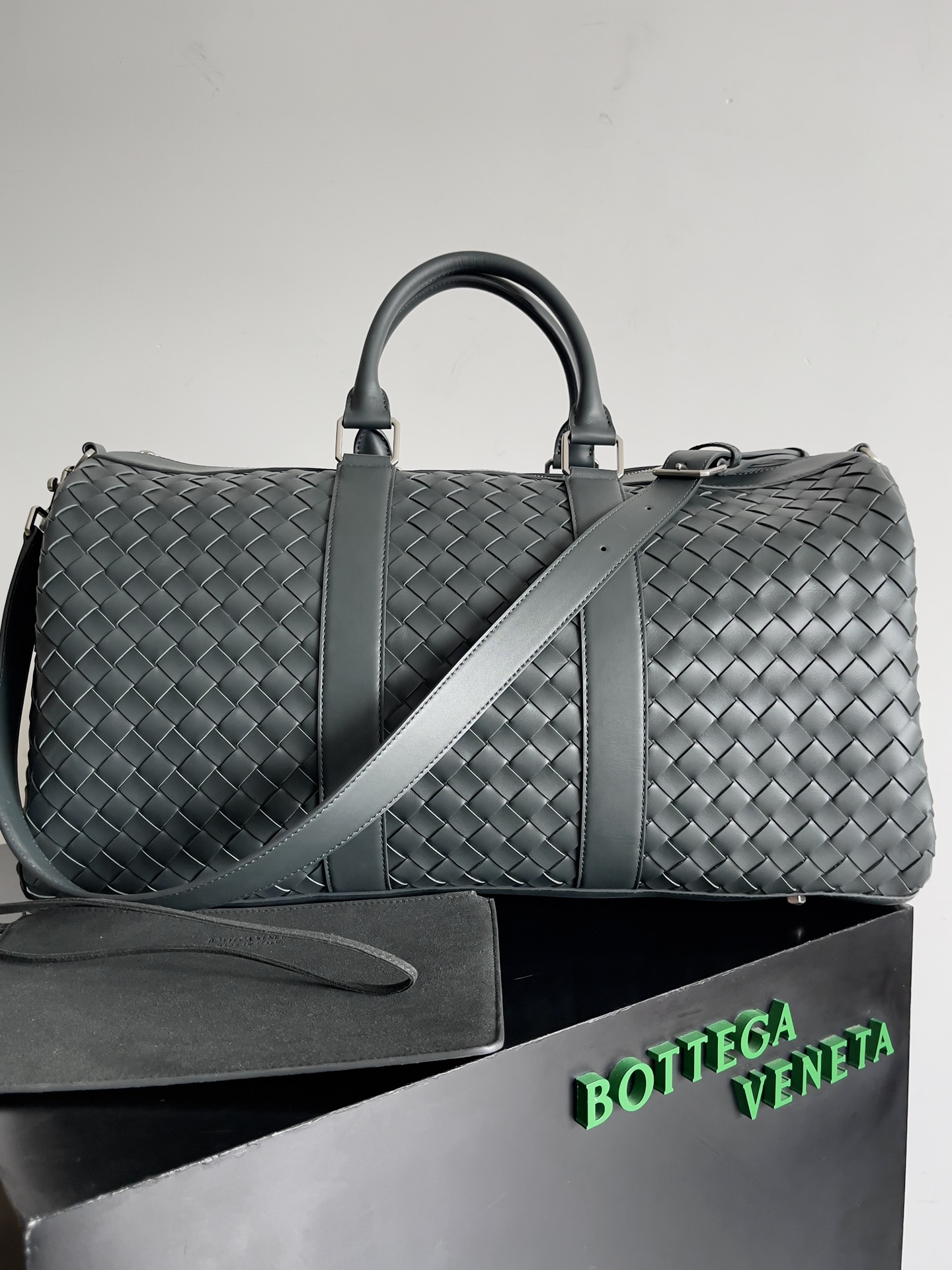 Bottega Veneta BV inspection grade hand-woven dark green