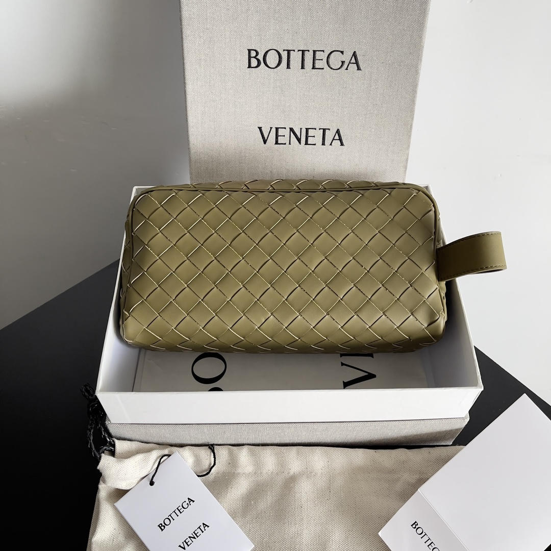 Bottega Veneta earthy brown
