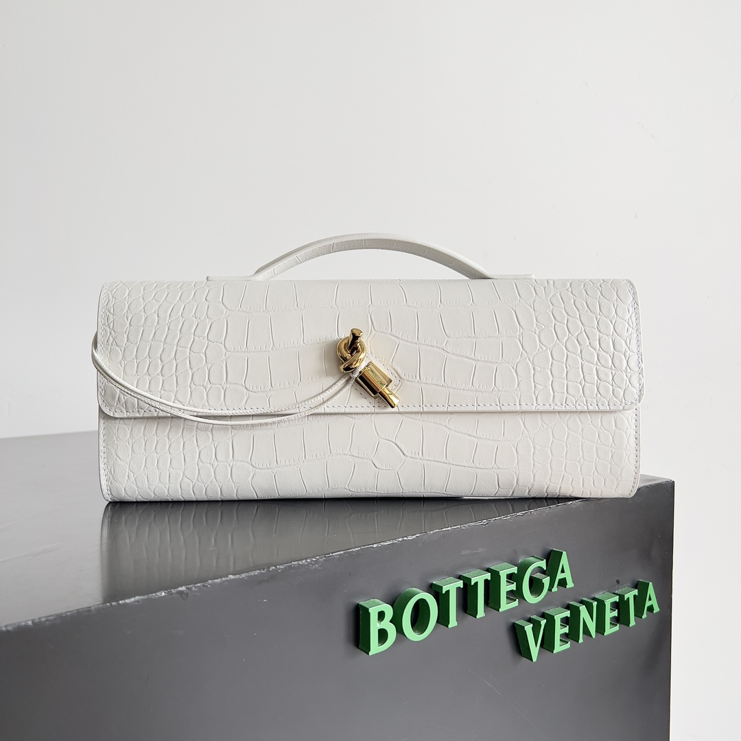 Bottega Veneta Good
 Handbags Clutches & Pouch Bags Women