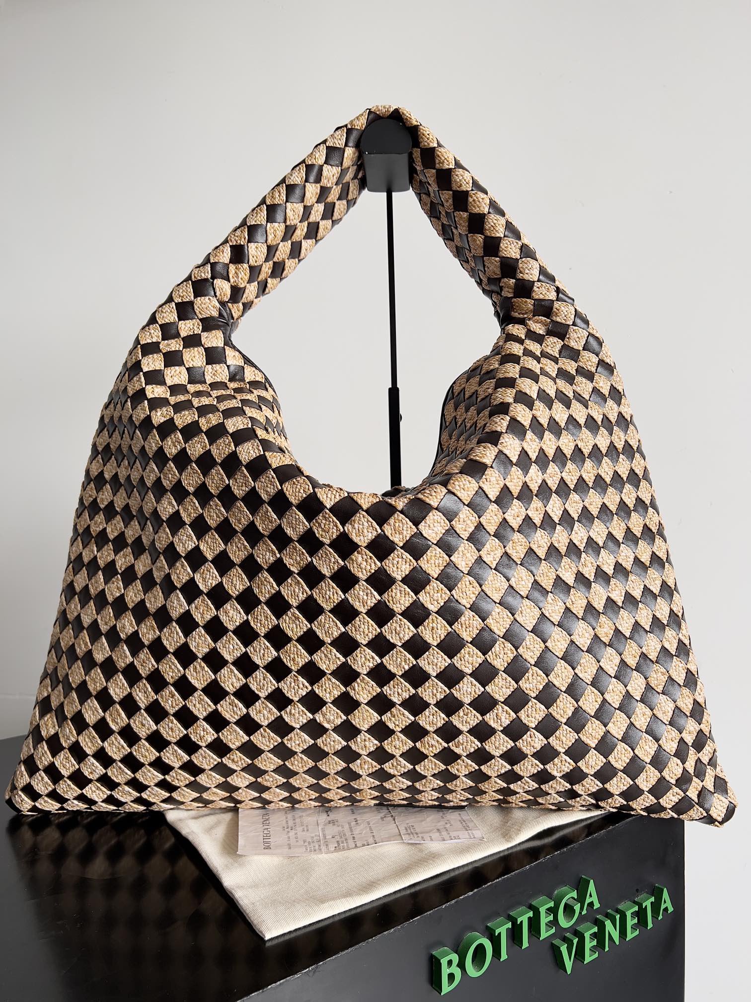 Bottega Veneta Authentic real shot, so beautiful