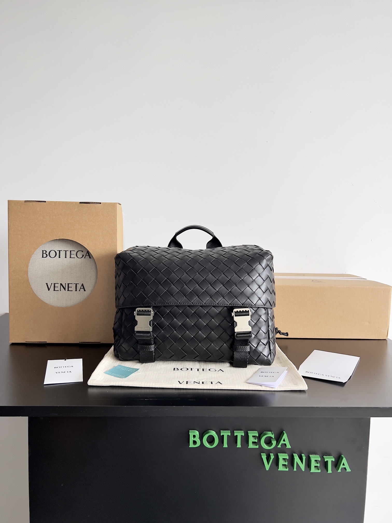 Bottega Veneta black