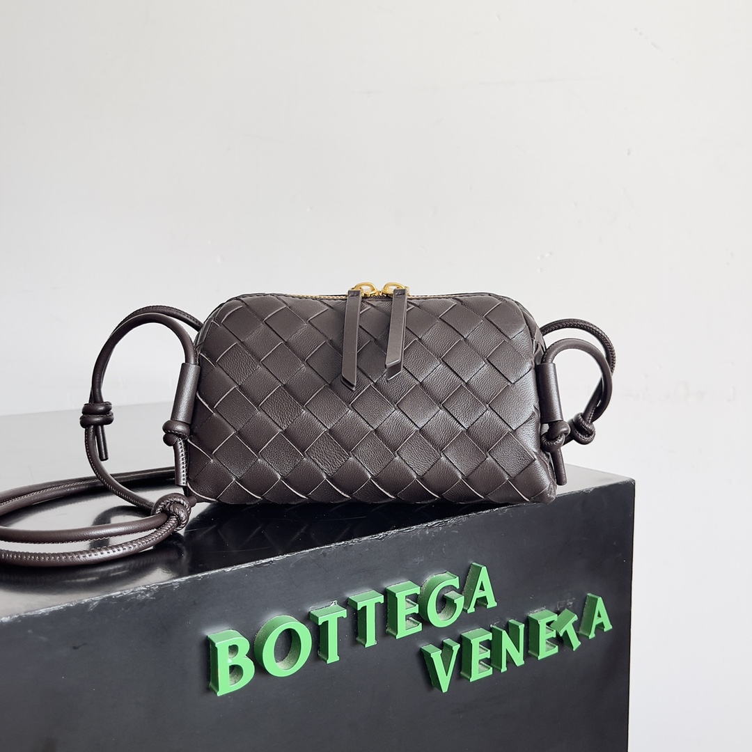 Bottega Veneta Bolsos de embrague Mini bolsos Tejido Colección de otoño Pouch Mini