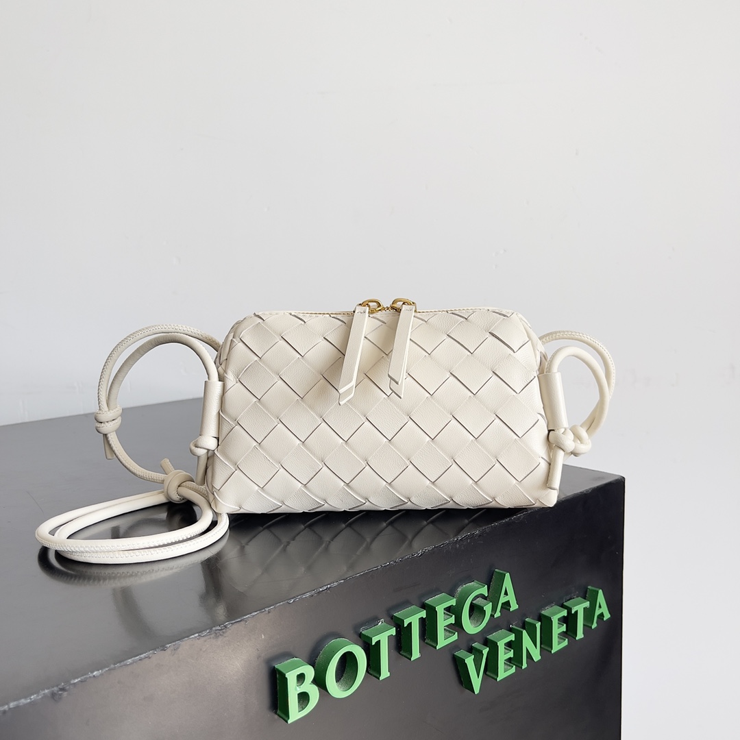 Bottega Veneta calidad de los espejo
 Bolsos de embrague Mini bolsos Tejido Colección otoño Pouch Mini