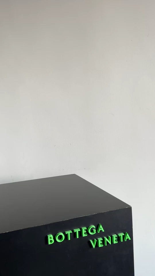 _dff9sZcLGnF-P7ct4kOYCKwGZwMnW95DnMu-PgA