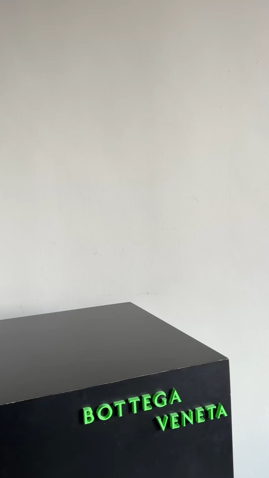 _dfp9s6dOXWxyvGH4I_hAUC_EmGyoOY61HNJ_-JA