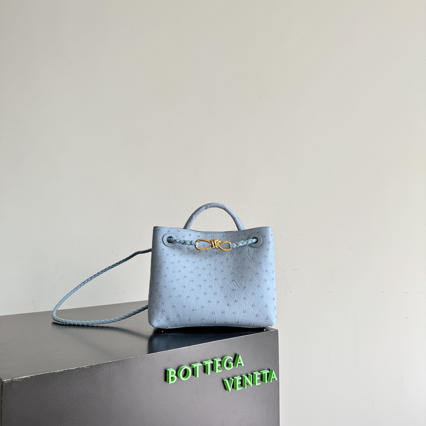 _da49sD2FLW8xQKS-kcKelY6o7vH7JlS6L7um0HA