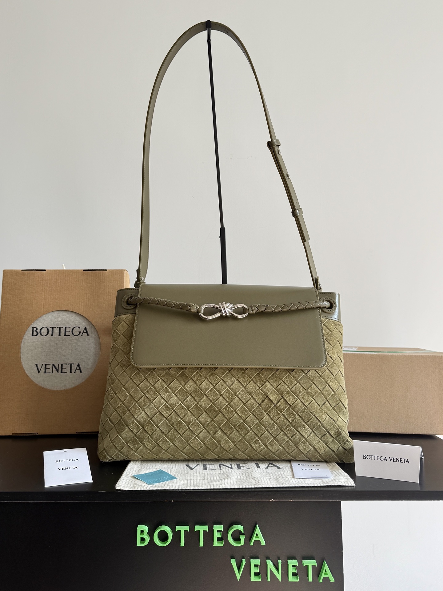 _diZ9sV8oqtRwOuGBWgd23uz1WYgYKQuTKJAiUSg