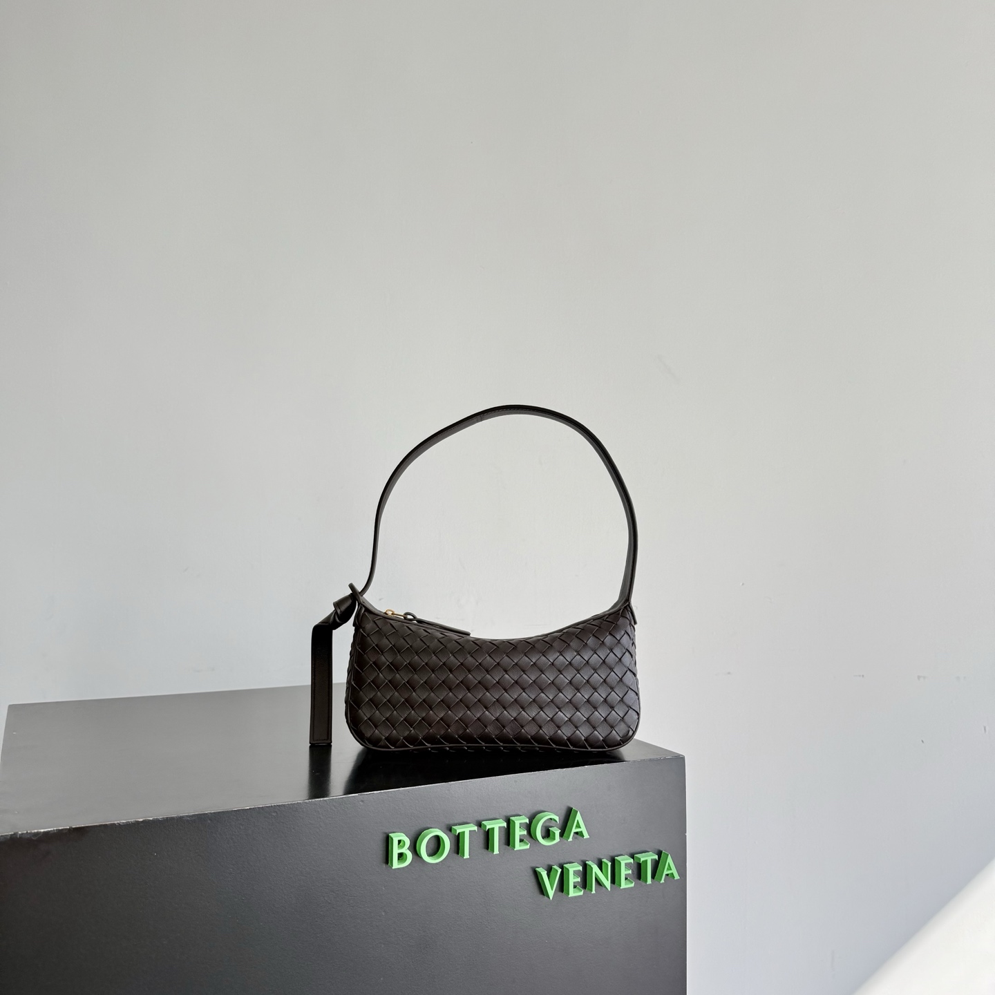 Bottega Veneta Brown Woven Shoulder Bag