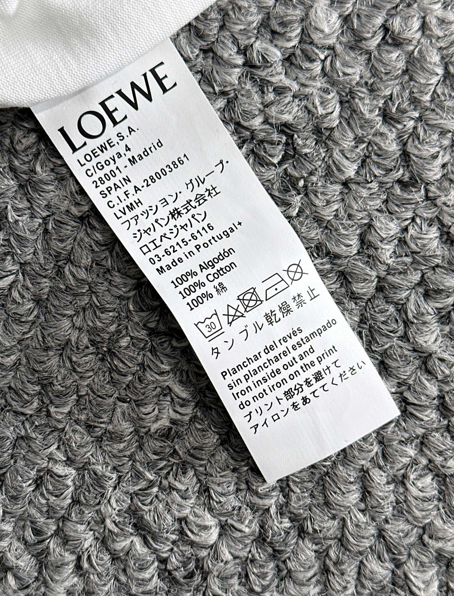  套装款！LOEWE 罗意威 2025新款 前后勾勒线刺绣字母logo 拼接袖口 男女同款 短袖t恤
·