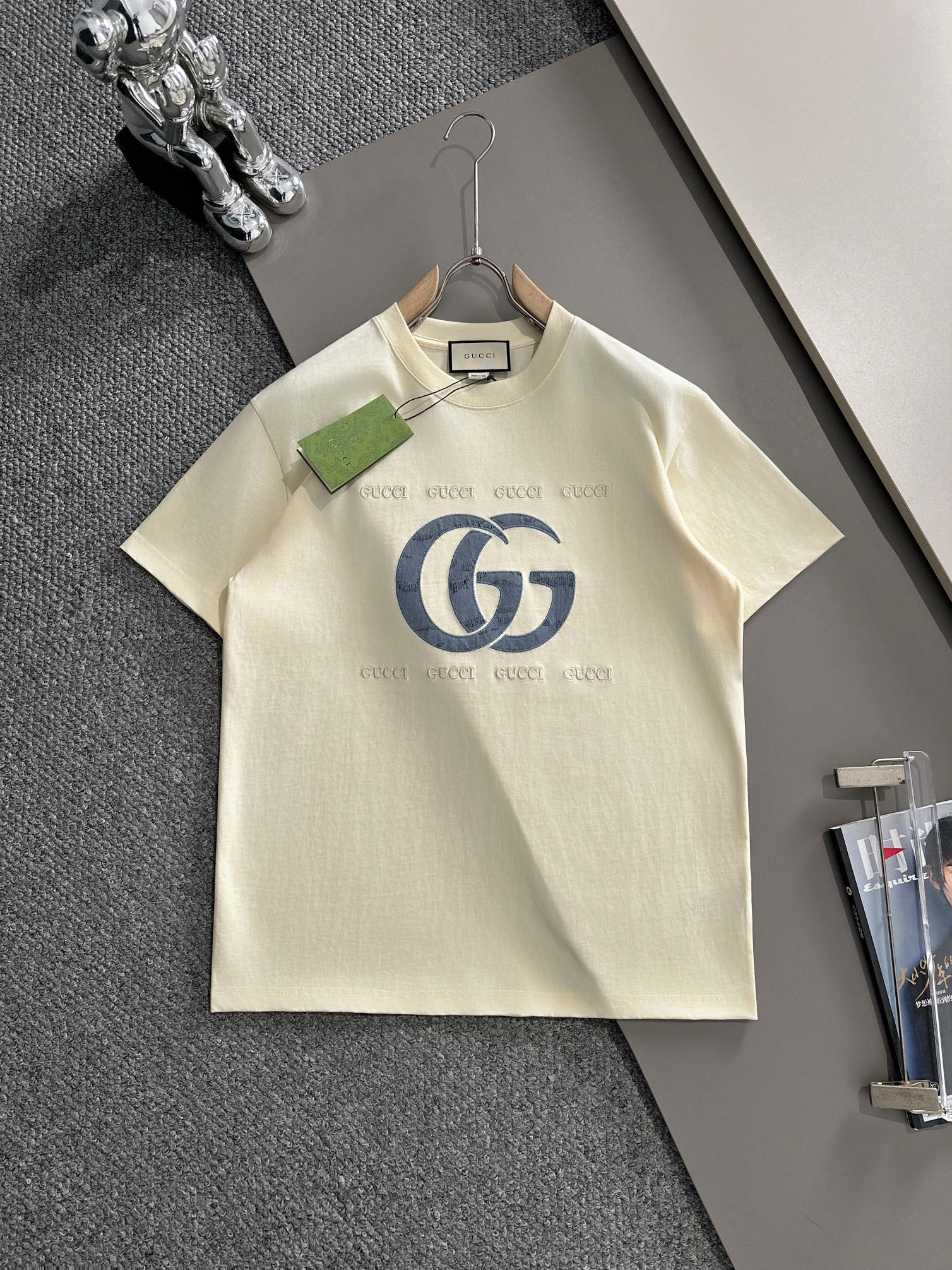 (Llega al día siguiente) GUCCI 2025 nuevo estilo, logo de letras bordado con parche de destrucción, camiseta de manga c…