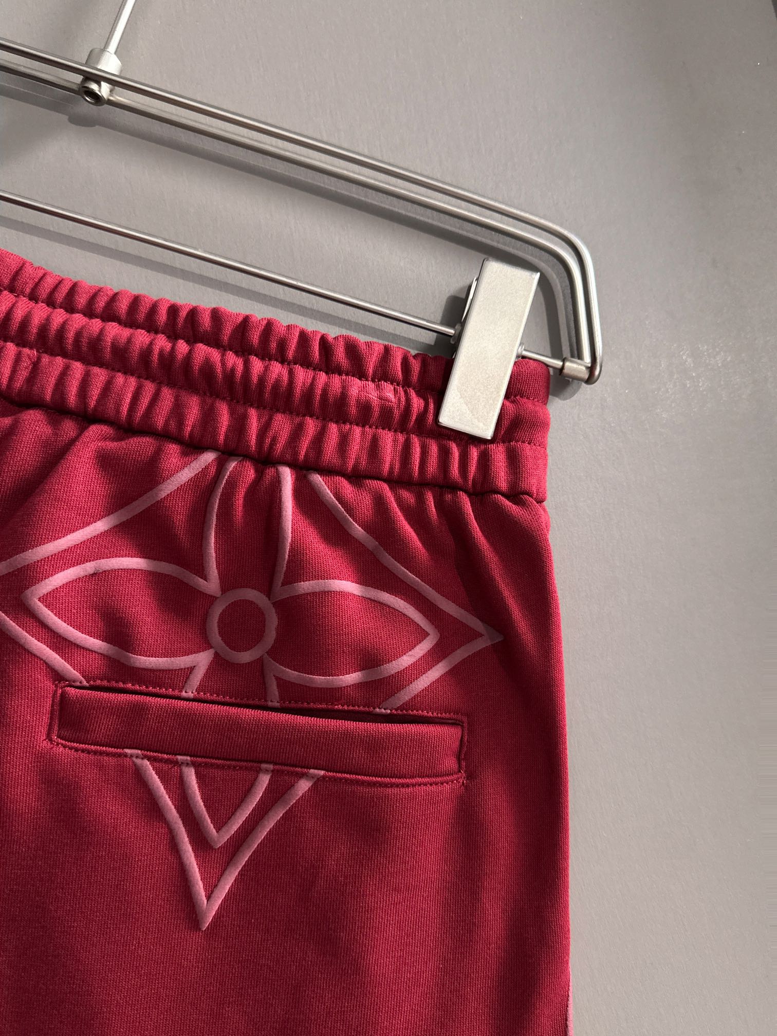 LV 驴家 2026新款 轻奢主义 植绒四叶草logo 男女日常通勤 穿搭必备 休闲短裤·定制毛圈面料·