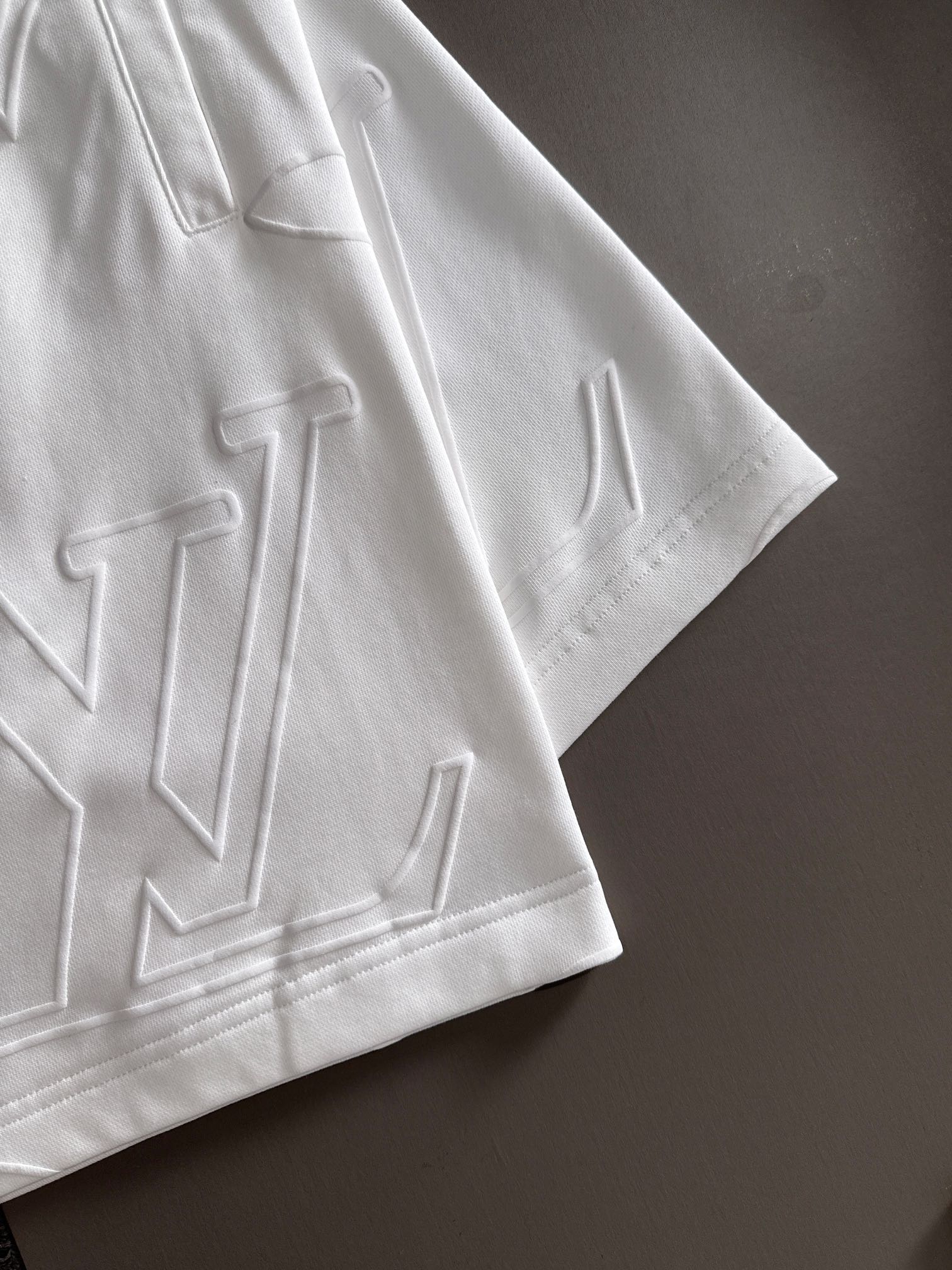 LV 驴家 2026新款 轻奢主义 植绒四叶草logo 男女日常通勤 穿搭必备 休闲短裤·定制毛圈面料·