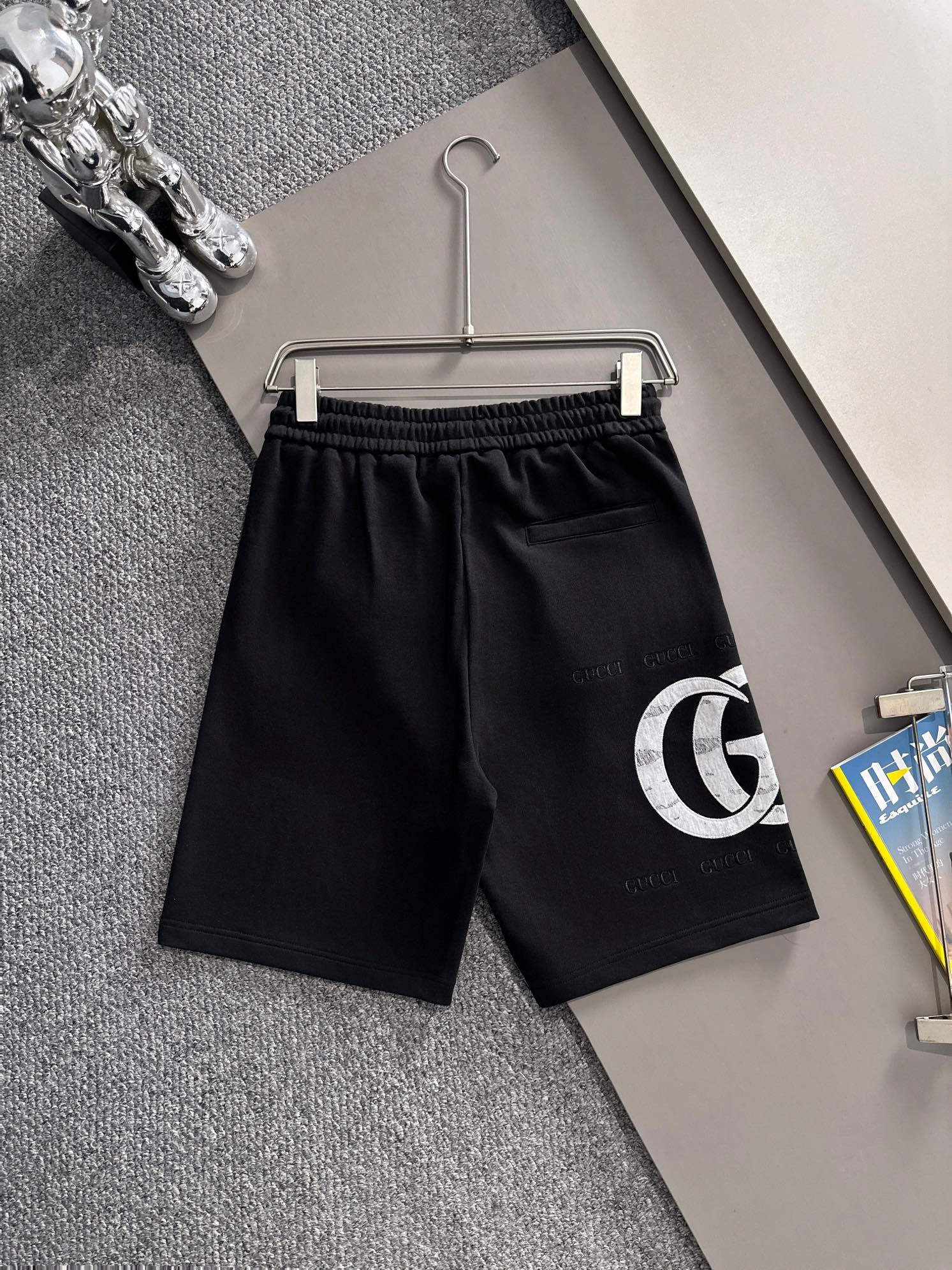  套装款！GUCCI 古驰 2025新款 轻奢主义 贴布破坏双G字母 精工刺绣logo 男女日常通勤穿搭