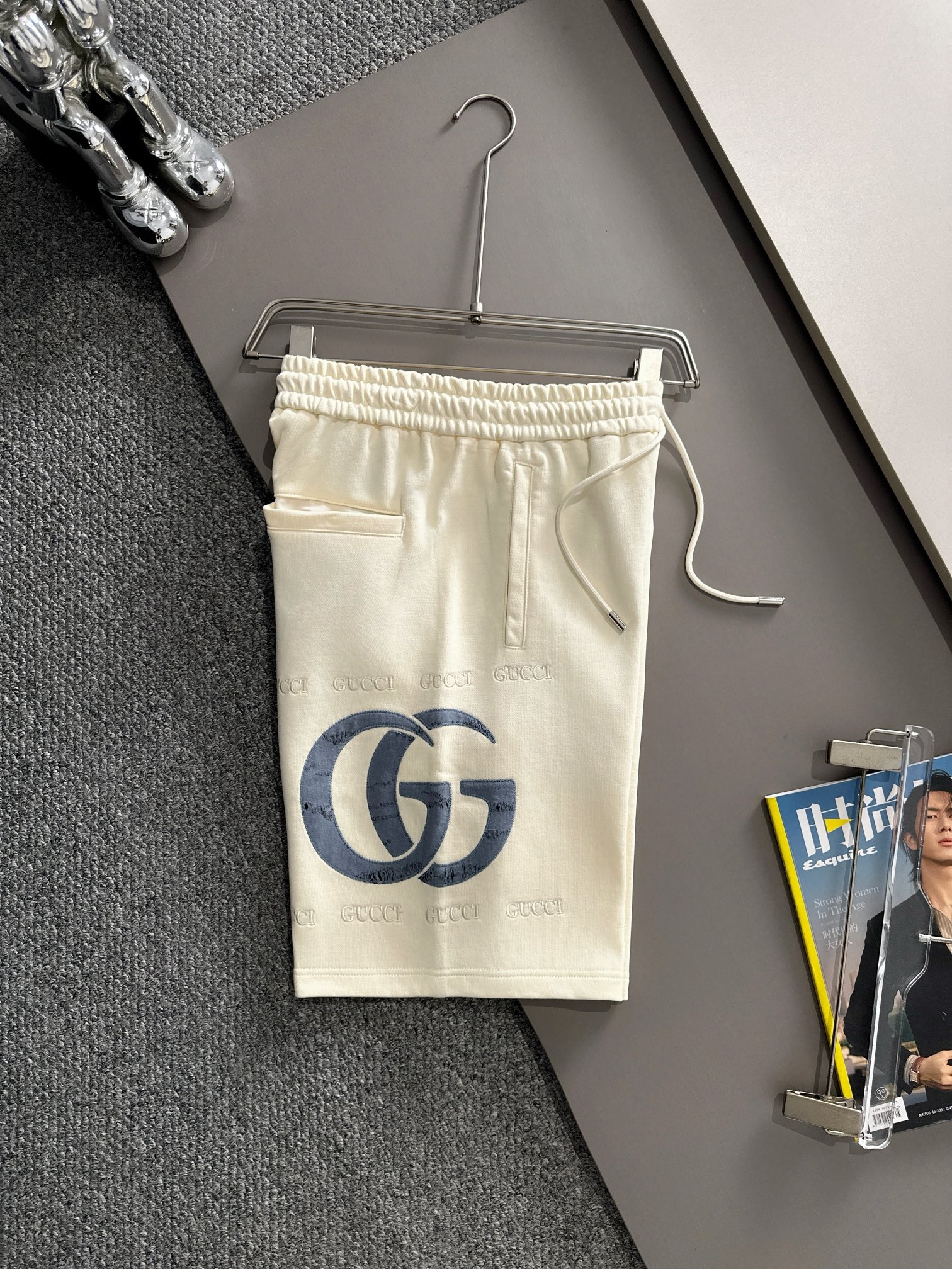  套装款！GUCCI 古驰 2025新款 轻奢主义 贴布破坏双G字母 精工刺绣logo 男女日常通勤穿搭