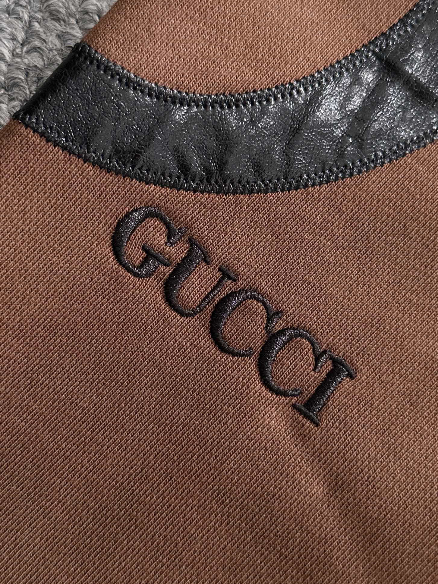  套装款！GUCCI 古驰 2025新款 轻奢主义 经典织带拼接 拼皮双G字母 刺绣logo 男女日常通