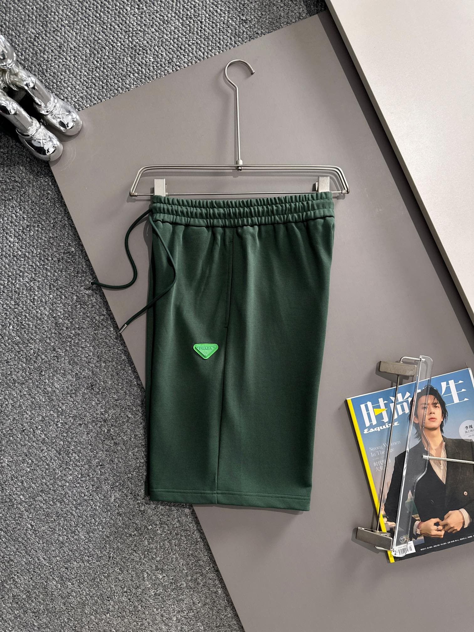  套装款！PRADA 普拉达 2025新款 轻奢主义 后梭织拼接拉链口袋 定制三角章logo 男女日常通