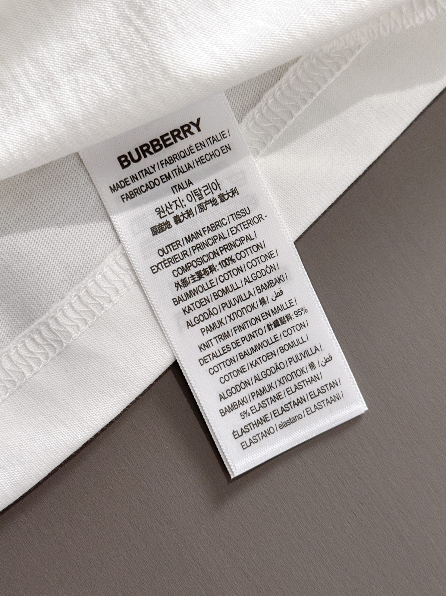 Burberry Burberry 巴宝莉 BBR 2026新款 双层贴布口袋 刺绣战马logo 短袖t恤