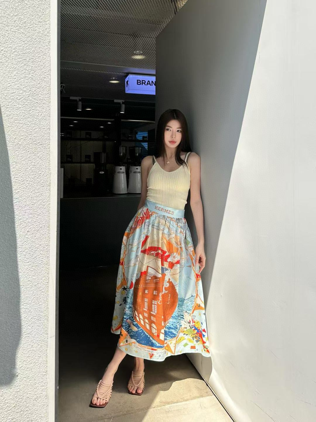 NO:334018,Model number D25051453 Herme* newest style sailing contrast printing pleated large swing midi skirt!  (M size waist circumference 70, skirt length 83) hair, hermes, skirts, alexander wang19860909款号D25051453 Herme*新款 航海帆船撞色印花压褶大摆中长款半身裙！（M码腰围70,裙长83）发,,hermes,skirts,alexander wang,Women's clothing