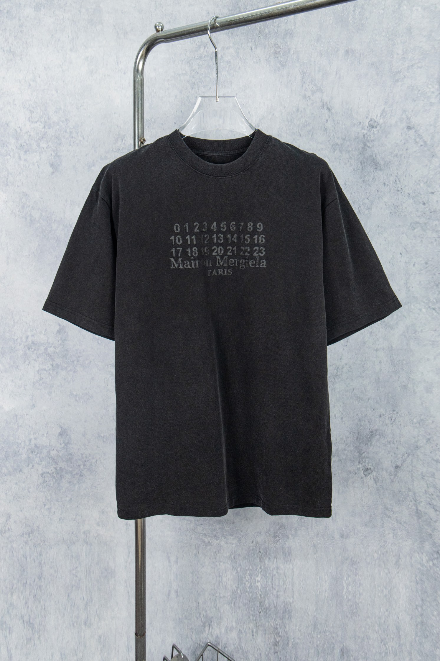 Número de modelo: M009# 💥Maison Martin Margiela 25ss Camiseta de manga corta con bordado láser y estampado a…