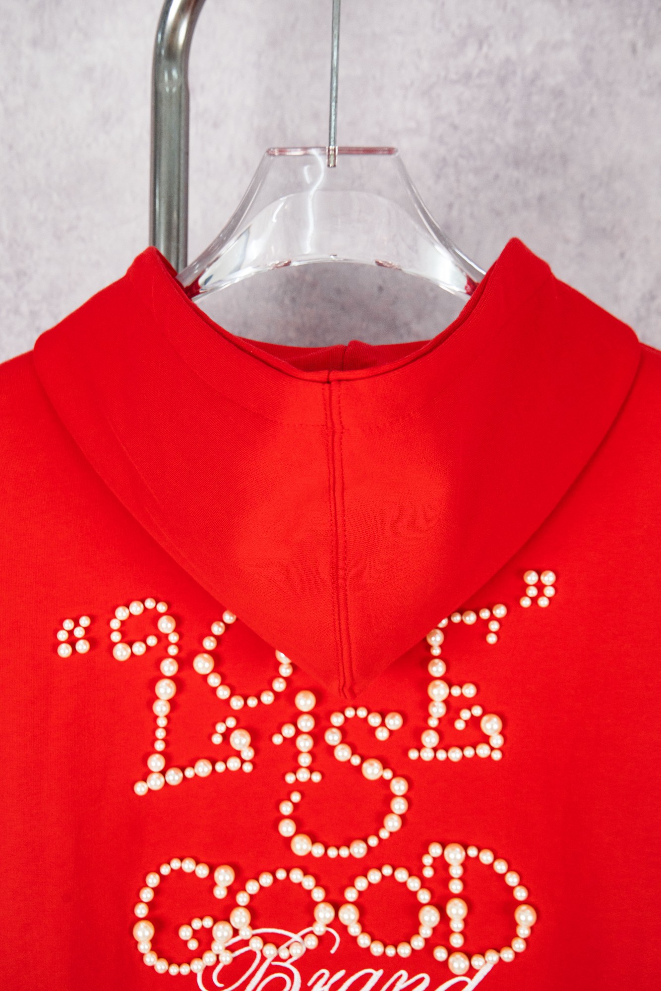 GOODBRAND25SS珍珠刺绣重工标语连帽卫衣