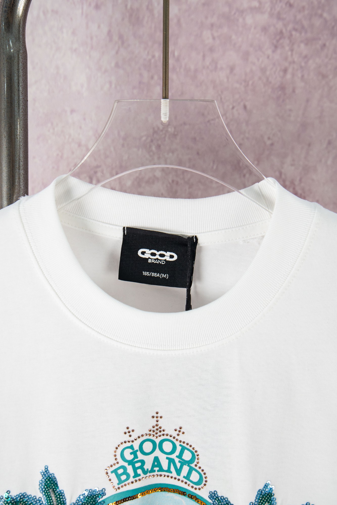GOODBRAND 26ss 海岛椰林珠片绣轻奢时尚高级感短袖 T恤 男女同款 白色-Top High Quatity Cheap Sneakers Fashion Clothing Clothes Bags handbags Shoes of all Brand wholesale With The best Quality And Beautiful Price from China Factory Chinese suppliers wholesaler seller GOODBRAND 26ss 海岛椰林珠片绣轻奢时尚高级感短袖 T恤 男女同款 白色